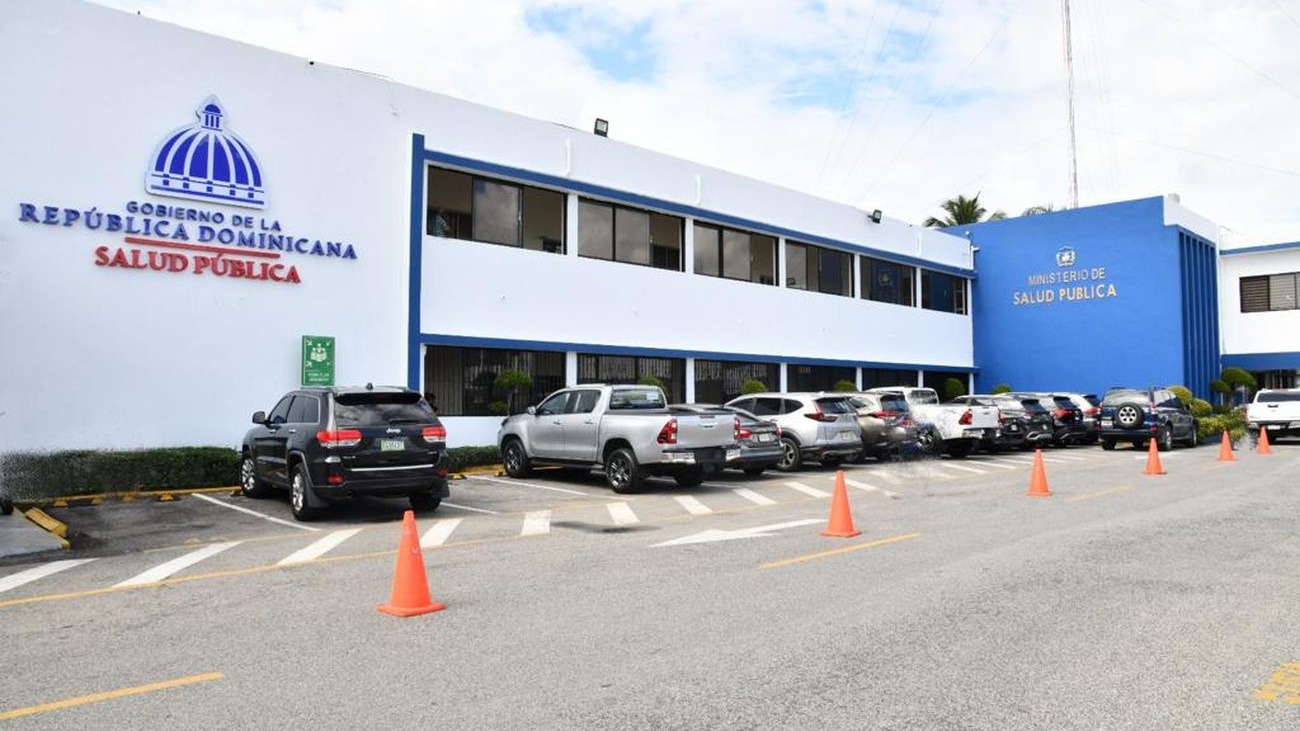 Ministerio de Salud alerta sobre polvo del Sahara y llama a tomar medidas preventivas