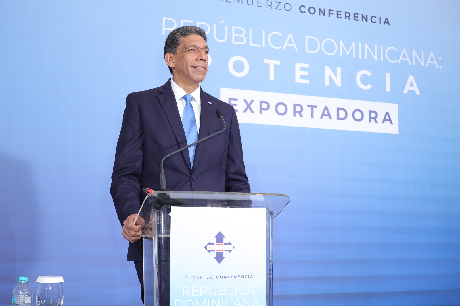 Exportaciones dominicanas crecen 48 % en primer cuatrimestre de 2026